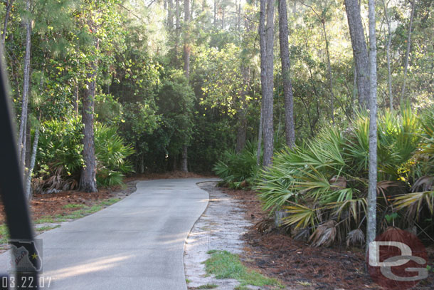 Heading through the nature trail (which takes you out to where most of the holes are, holes 1 & 2 as well as 17 & 18 are on this side the rest on the other side))