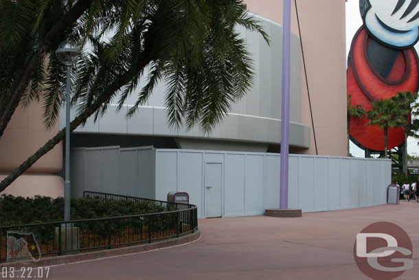Work still continues on the Spaceship Earth exit area, you now exit out the other side (near the gallery)
