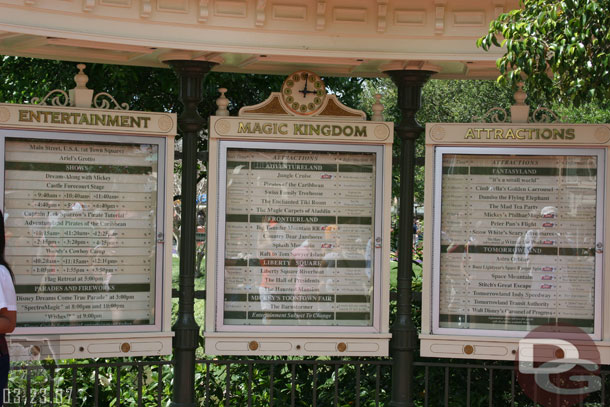 The MK Lineboard is not as photogenic as the EPCOT boards