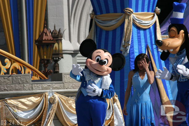 Now the characters have moving mouths and eyes, its a great addition and extremely hard to capture in still images