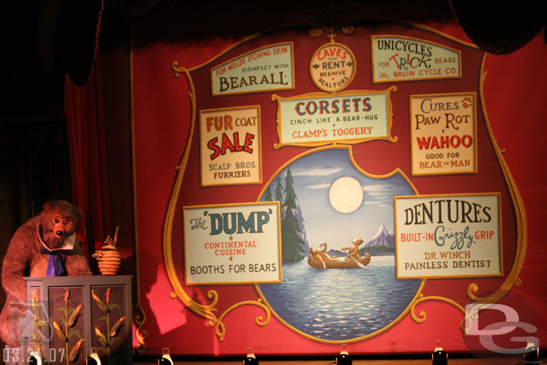 Now one of my favorite shows (even though this version is not).. the Country Bear Jamboree