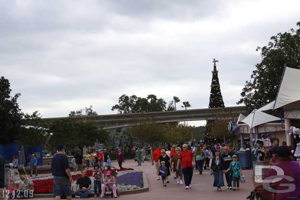 Looking toward World Showcase looks so plain now.. no arches, no doves, no snowflakes, just some ground cover then the tree in the distance.