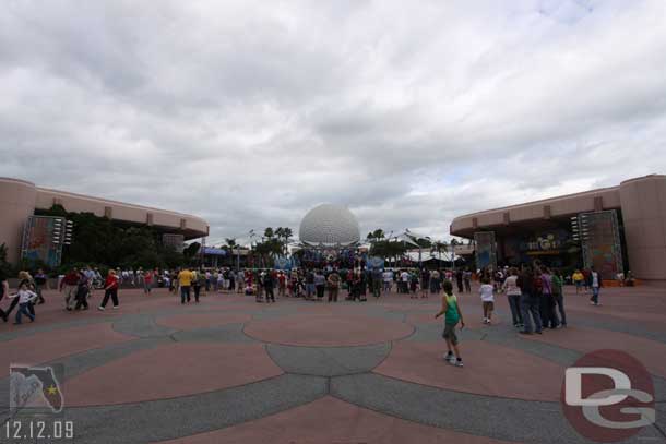 There was a fairly small crowd enjoying the concert