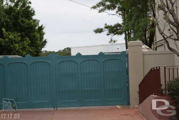 Also noticed you could see the backstage building fairly clearly from the walkway now.. were some trees removed or was I just at the right angle?