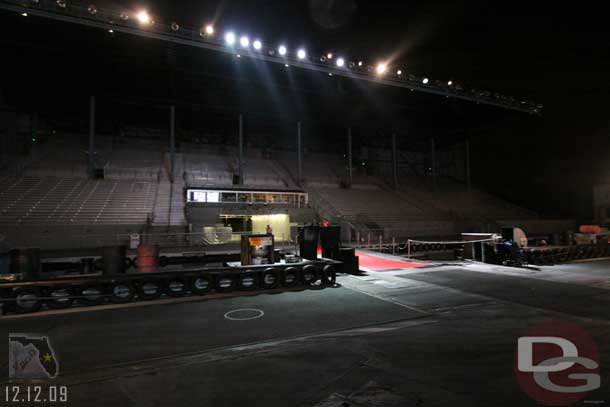 Forgot to mention when we walked through tunnel there was a red carpet to get across the bridge and onto the set.