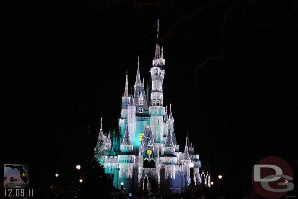 A shot of the Castle as I headed back to Main Street.