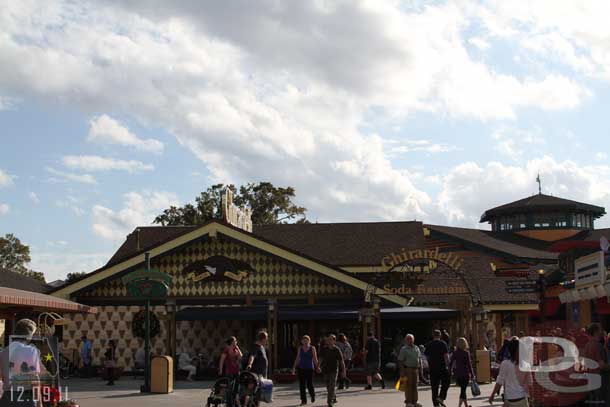 I am sure you heard.. Disney California Adventure will be getting a Ghiradelli in 2012.