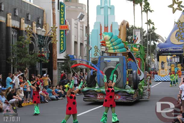 Entered the park just as the Pixar Parade was making its way down Hollywood Blvd.