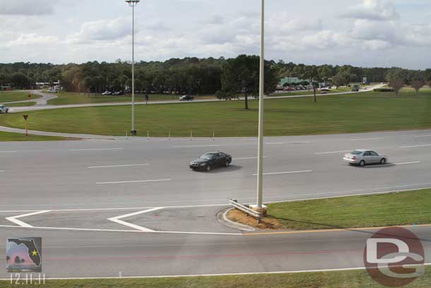 Now if I were still doing my stupid person of the day.. this person would be them.  Driving the wrong way at the Magic Kingdom entrance.  They came from the exit side and decided to drive against traffic to the turn off for the resorts.