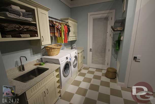 We then moved on to the next set of rooms.  First up the laundry room.