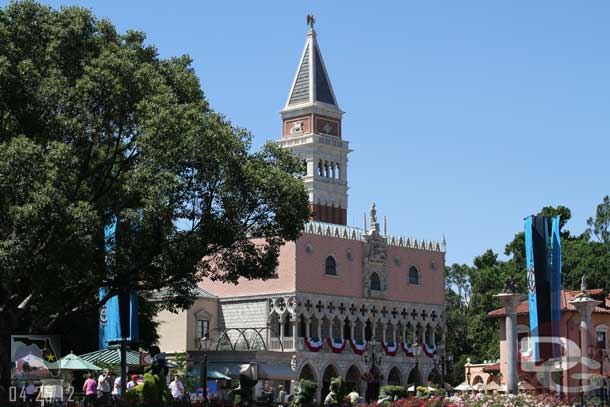 Today marked Italian Liberation day (La Festa della Liberazione), this is the day the Allied troops liberated Italy in 1945.