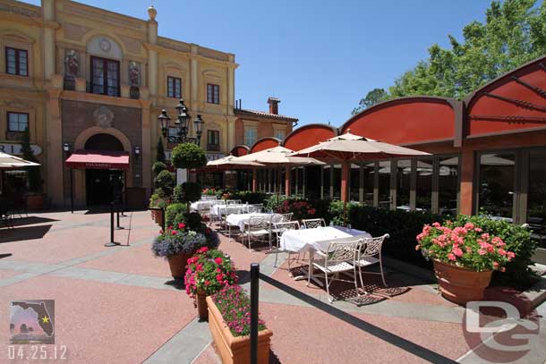 There seemed to be more outdoor dining now than I remembered, but it is nice weather now and December was on the cool side.