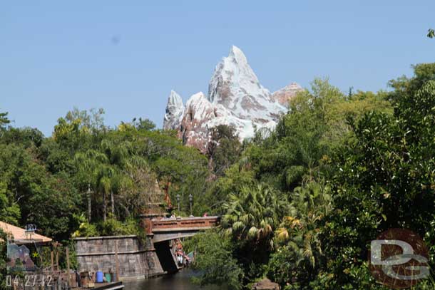 Time to head to the Magic Kingdom..  one last shot as I crossed over the bridge and headed for the exit.