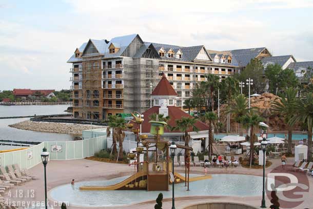 Speaking of the pool area.. here is the water play feature.  Last trip I did not take any good pictures so here are a couple showing it off.