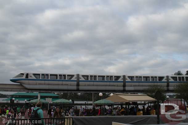 A regular monorail comparison..