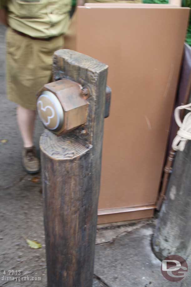 We next headed back to Harambe for a Safari ride.  They had one of the rfid poles uncovered at the Fastpass entrance.