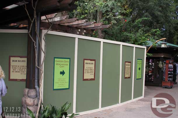 A better picture of the construction wall near guest relations inside the park.