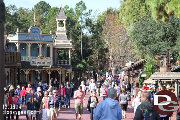 Looking toward Frontierland.