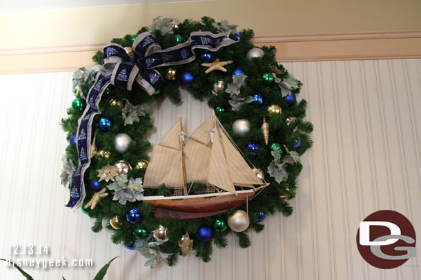 A wreath in the Yacht Club lobby