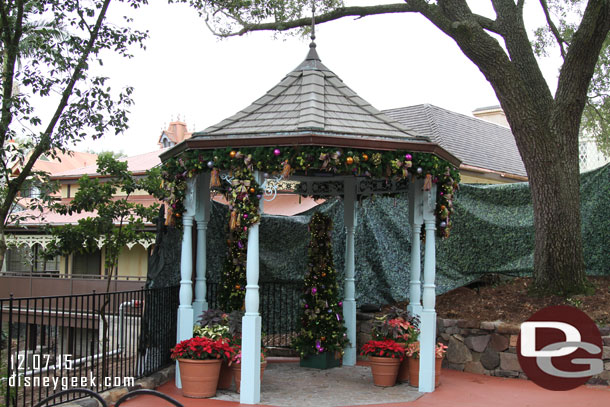 Construction fence behind the meet and greet location is for the Skipper Canteen