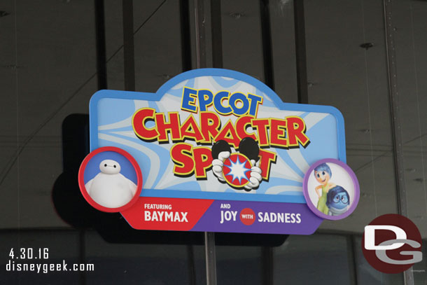 It has expanded across the walkway and includes Baymax, Joy & Sadness now (I stop there on a later day).