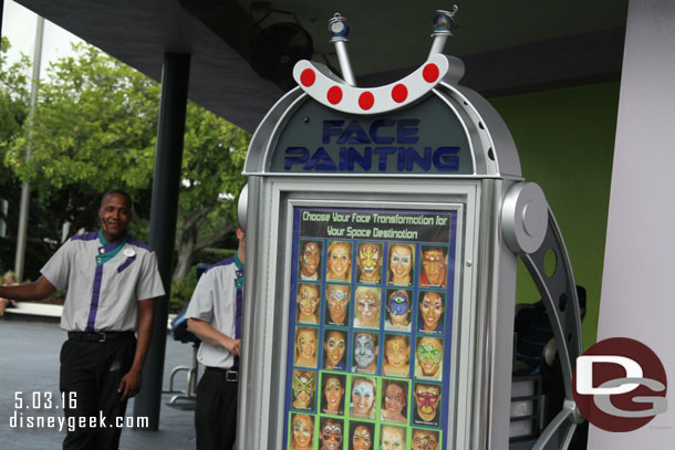 Still think it seems odd to have face painting in this area of Tomorrowland.  This is below the former skyway station.