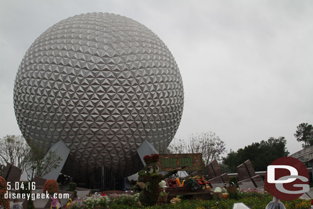 Next stop was Epcot.  The rest of my group went back to the room to dry out for a couple hours.  I decided to roam around Future World.