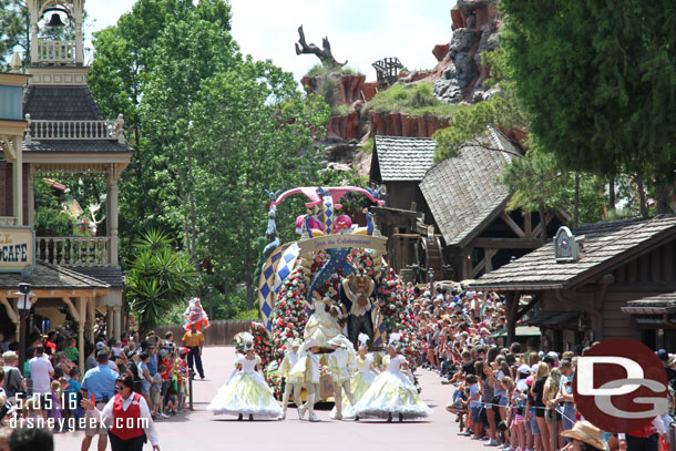 Upon exiting the theater the Festival of Fantasy Parade was just stepping off so found a spot to watch it.