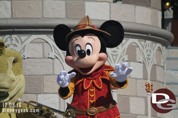 Mickeys Royal Friendship Faire takes place a handful of times a day.  This was my first viewing of the show.