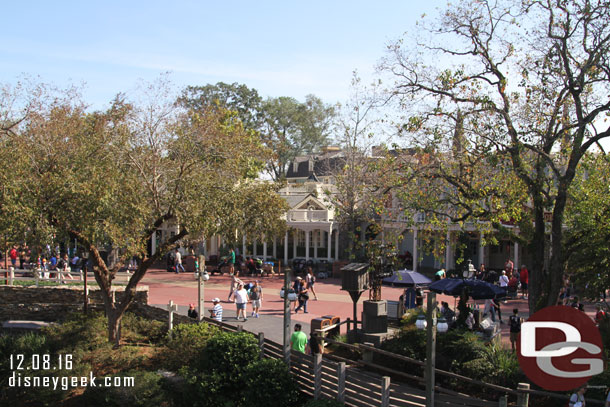 Passing from Liberty Square to Frontierland.