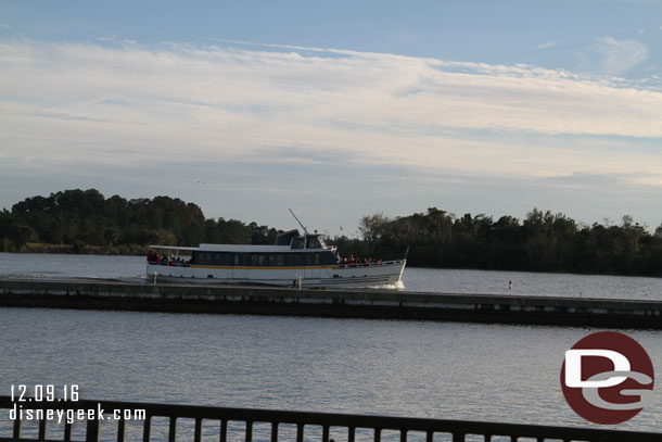 Launches arriving, one for Fort Wilderness and one for Wilderness Lodge at 4:15pm