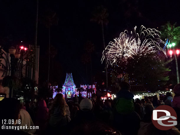 Several guests around me bailed out once they realized how obstructed it was.  Some groups deciding to go try their luck for Fantasmic that starts at the top of the hour.