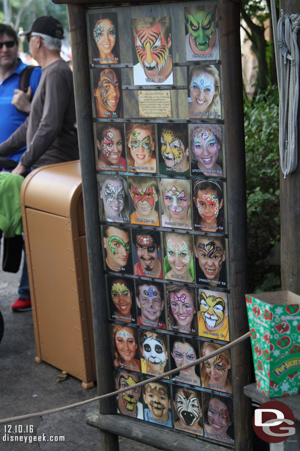 Face painting in Harambe