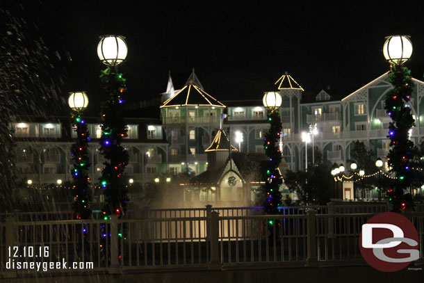 I left the Animal Kingdom around 6:15pm and headed for Epcot (the original plan was Disney Springs but the 7:00pm drone show was cancelled).  So I went to the Beach Club then walked to Epcot.