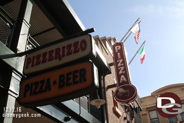 Ate lunch at Pizzerizzo