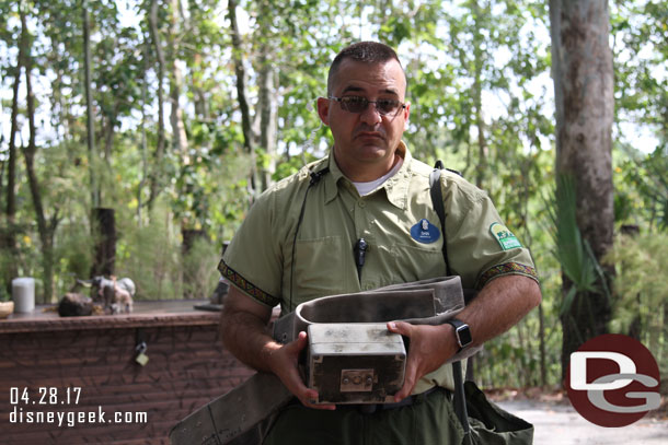 Showing a tracking/recording collar