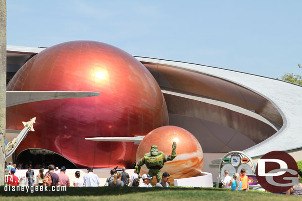 Buzz Lightyear topiary in front of Mission Space