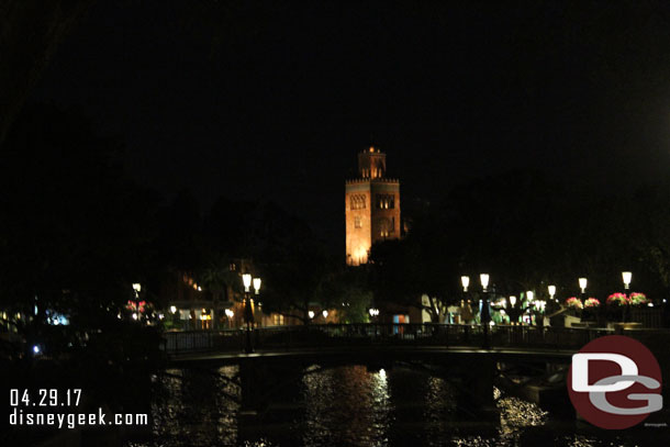 Ended up standing on the bridge talking to friends for a while.. and before we knew it was 10:30pm and the park had emptied.  