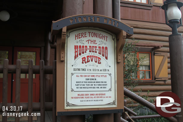 The first Hoop-Dee-Doo Revue of the evening was going on as I walked by.