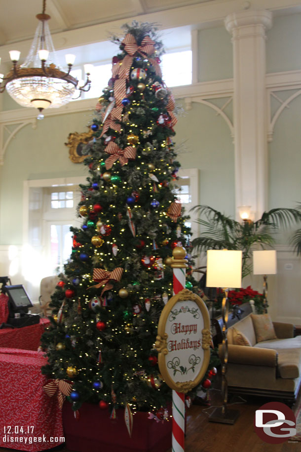 Boardwalk lobby Christmas tree