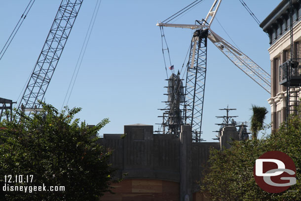 Star Wars: Galaxy's Edge Construction