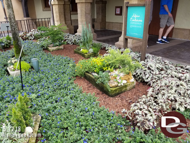 Alpine containers