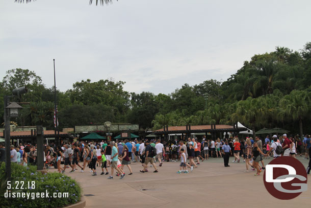 9:20am arriving at Disney's Animal Kingdom after checking out, checking carryons with Bell Services and then suitcases with Airline Checkin plus the bus ride, so not bad for an hour.