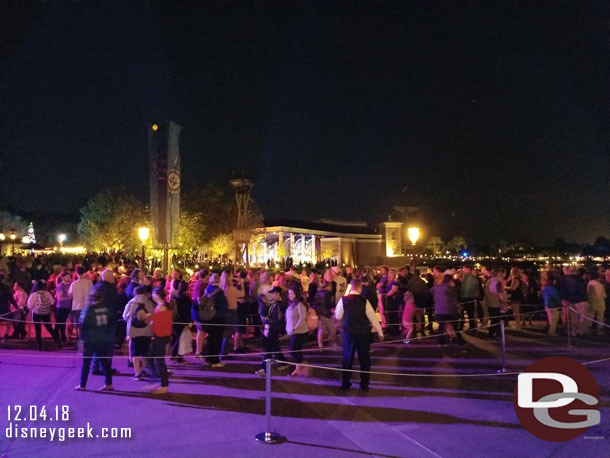 The standby queue for the final Candlelight of the evening.  This was about 7 minutes before show time.  I do not think most of these guests made it in.