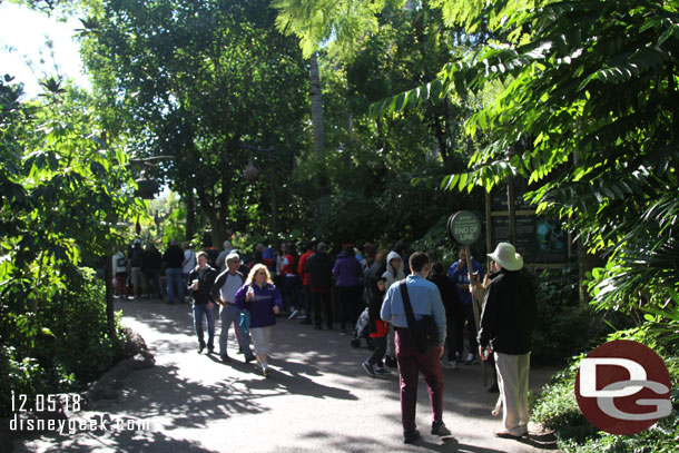 The line for Flight of Passage was stretching outside the valley but not as far as previous visits.