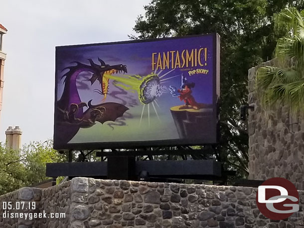 The screen is covered with a static billboard for Fantasmic.