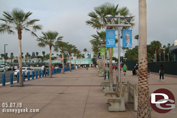 The entry walkway toward the park.