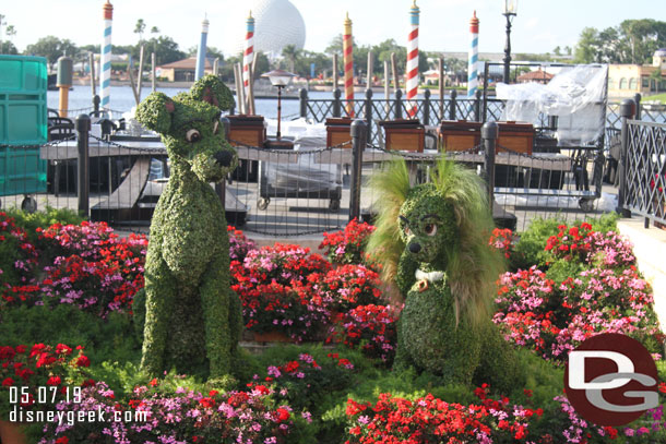 The Lady and the Tramp topiaries are set up on the lagoon side of Italy this year.