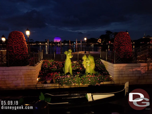 Lady and the Tramp topiaries are on the water side in Italy this year.