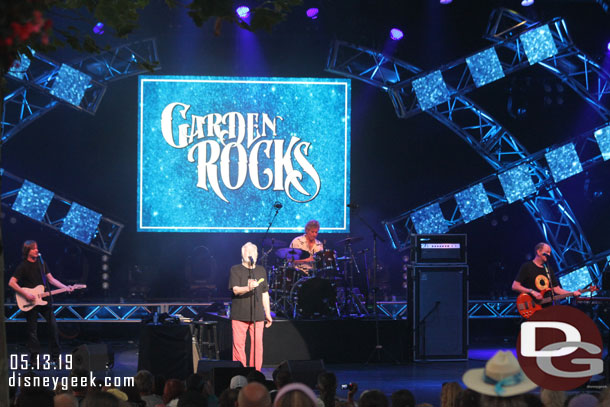 Then stopped by to see the 8:00pm Garden Rocks featuring the Lovin Spoonful this evening.